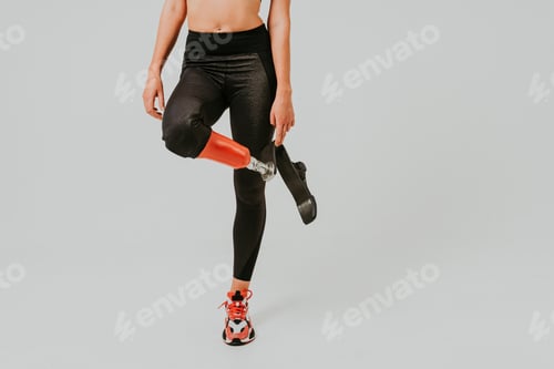 Preview: Beautiful woman with prosthesis leg