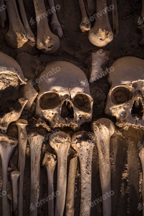 Preview: Chapel of Bones - Evora - Portugal