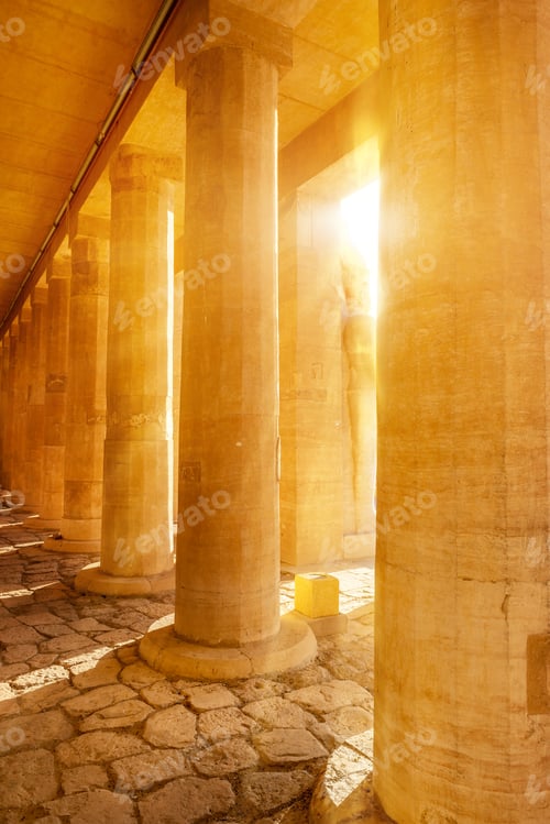 Preview: Temple columns Hatshepsut