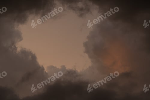 Preview: Unusual clouds