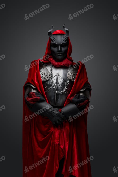 Preview: Spooky member of cult with black mask and red cloak
