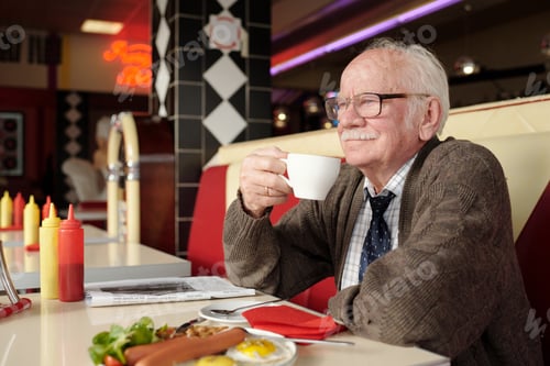 Preview: Enjoying Coffee in Retro Diner Setting with Nostalgic Vibes
