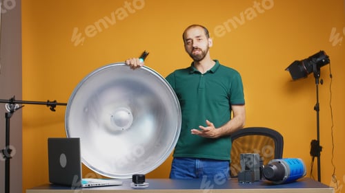Preview: Presentation of silver beauty dish
