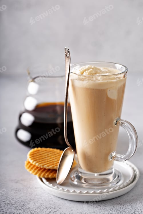 Preview: Affogato coffee in tall glass