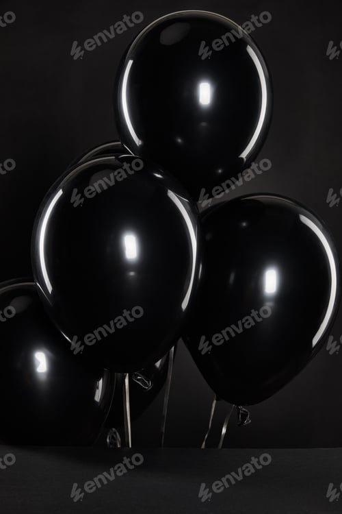Preview: black balloons isolated on black, black Friday concept