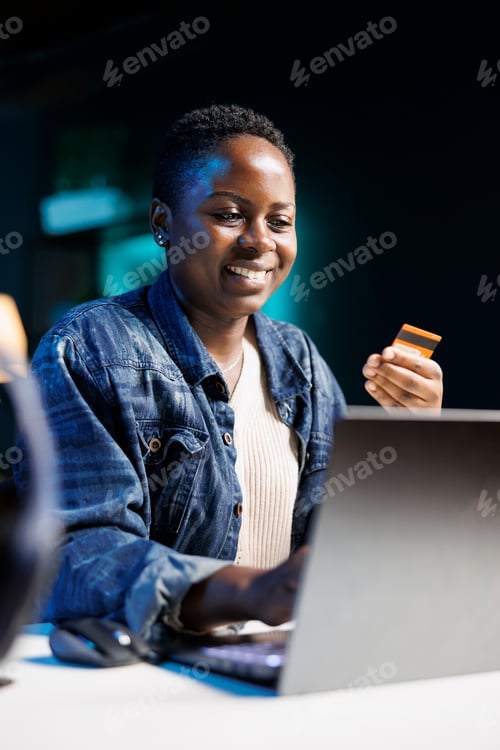 Preview: Lady does online financial transactions