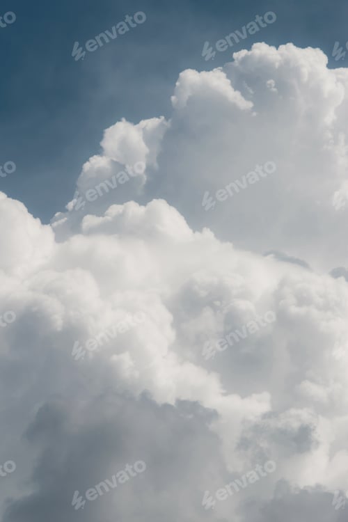 Preview: white thunderclouds in blue sky. summer cumulus clouds before rain. Beautiful view of nature