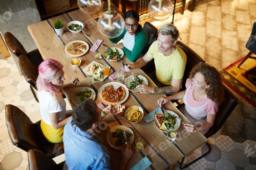 Preview: Gathering in cafe