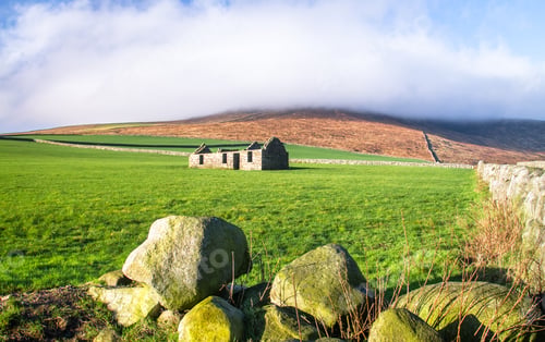 Preview: Unfinished Stone House in a Grassy Field in Northern Ireland