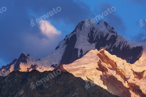 Preview: Cordillera