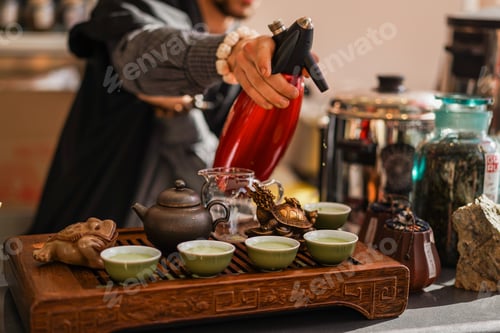 Preview: preparing for the tea ceremony