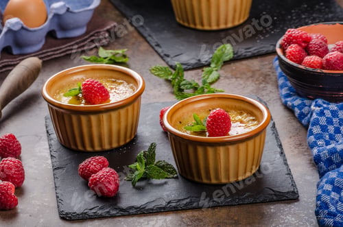 Preview: Delicious creme brulee