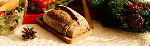 Preview: Delicious festive food on table, fresh bread.