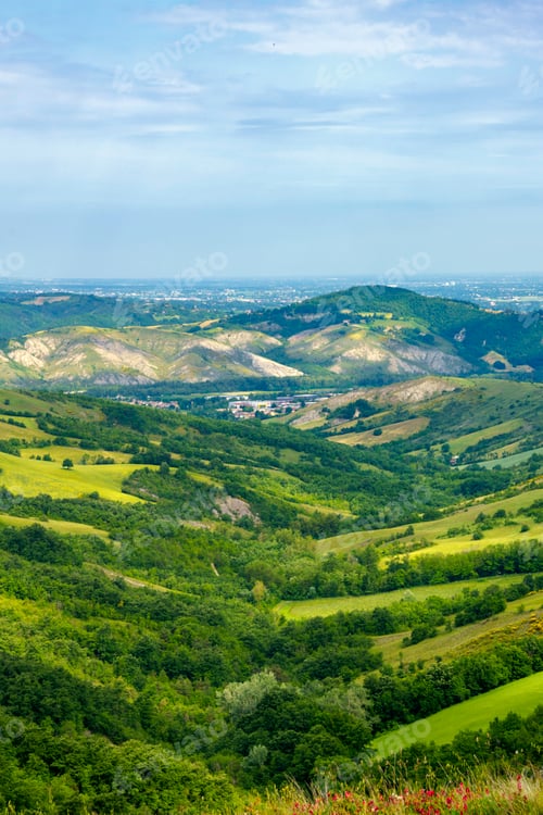 Preview: Rural landscape near San Polo and Canossa, Emilia-Romagna