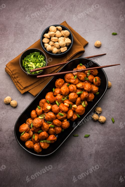 Preview: Glycine max Chunks or Soya Chunk Manchurian dry or with Gravy