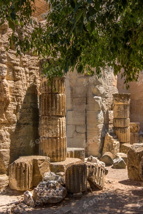 Preview: Roman ruins - Arles - South of France