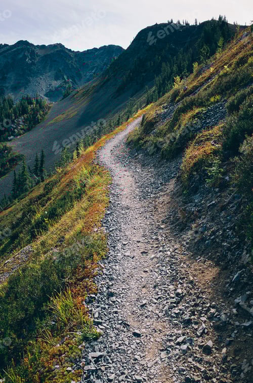 Preview: Hiking trail in the North Cascades, Pacific Crest Trail through pristine alpine wilderness, autumn,