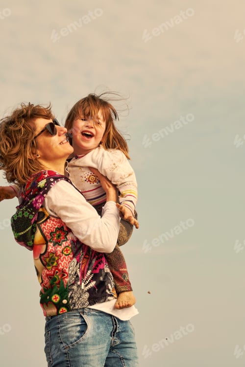 Preview: Modern Motherhood