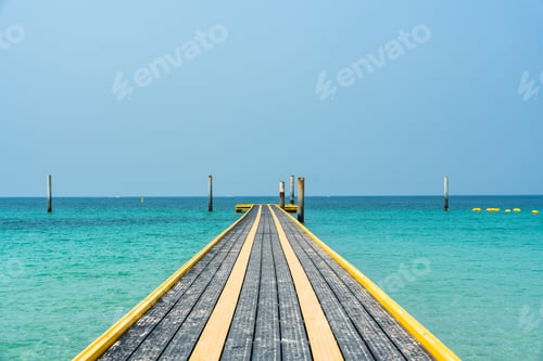 Preview: Pontoon walkway floating with pillar on tropical sea