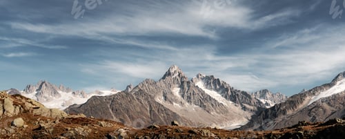 Preview: Incredible view of mountain peak in French Alps