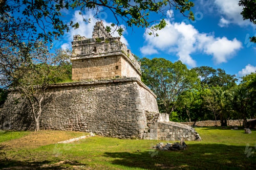 Preview: Mayan ruins at Chichen Itza - Yucatan, Mexico