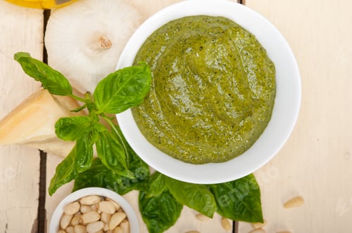Preview: Italian basil pesto sauce ingredients