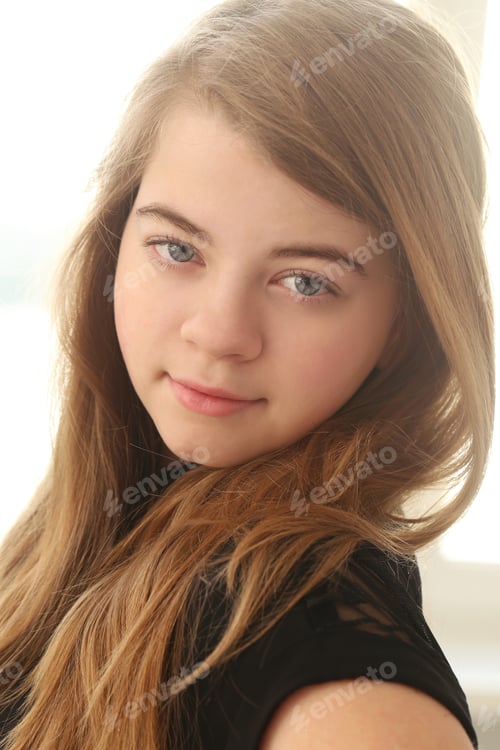 Preview: Teenage at home