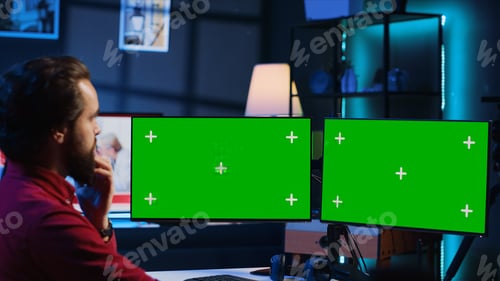 Preview: Photo editor using mockup PC display to create promotional image