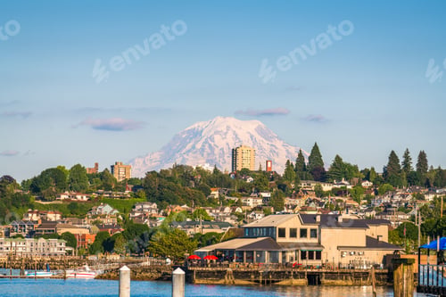 Preview: Tacoma, Washington, USA with Mt. Rainier