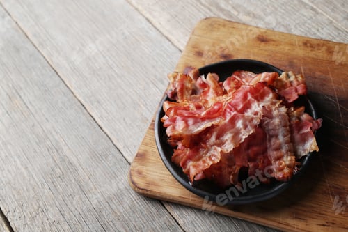Preview: Bacon