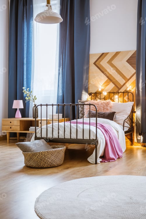 Preview: Metal bed in modern bedroom