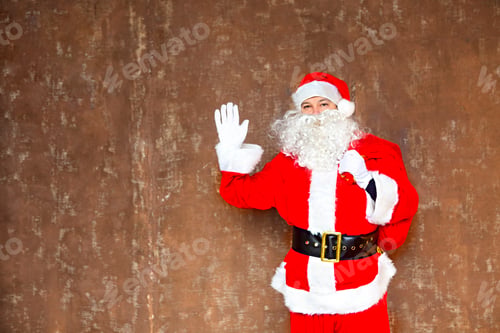 Preview: Santa Claus walking with the bag of the presents