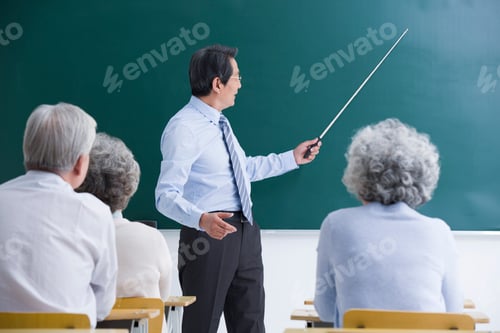 Preview: Senior adults having class at school