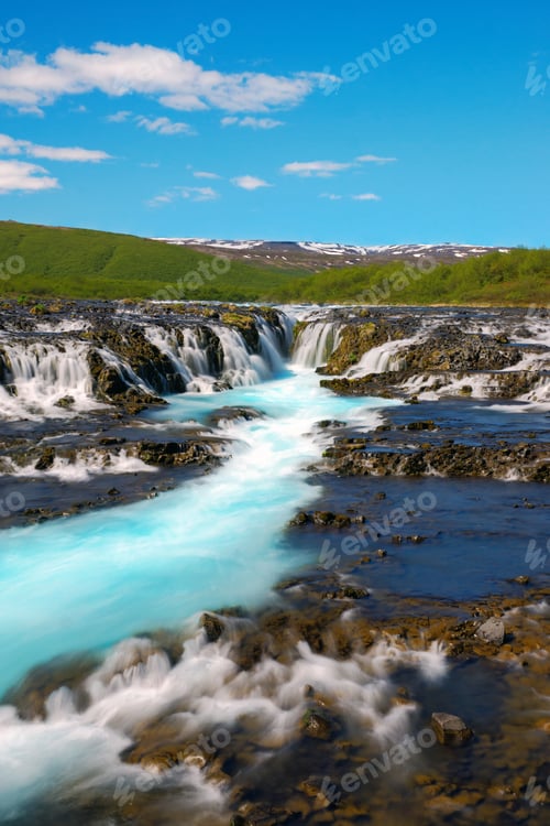 Preview: The nice Bruarfoss in Iceland