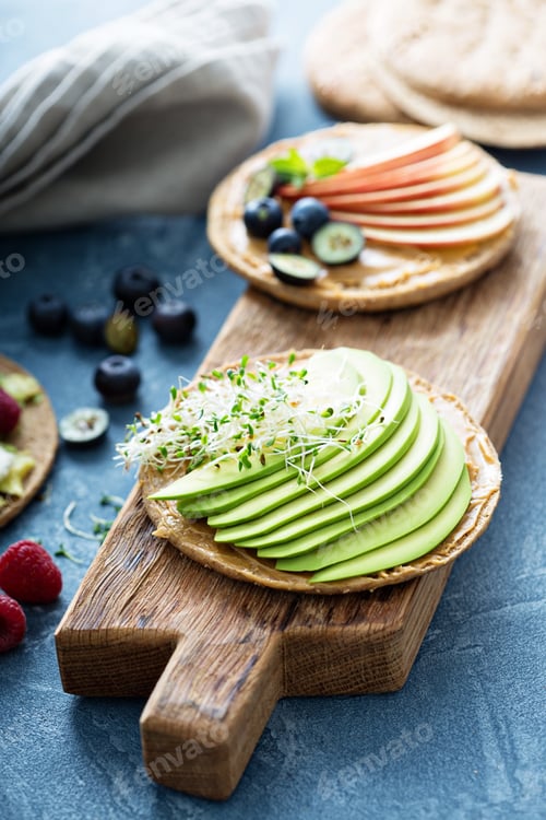 Preview: Wholegrain bread with variety of toppings