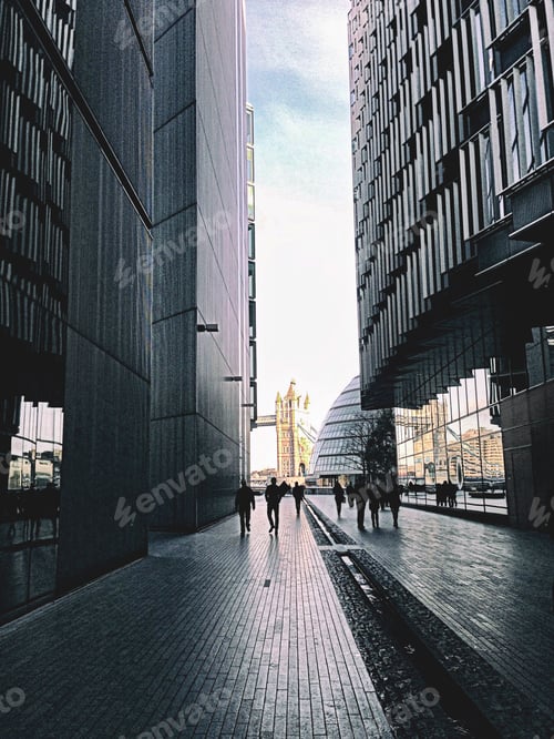 Preview: London, visit London, explore London, London bridge, city, modern architecture, people silhouette