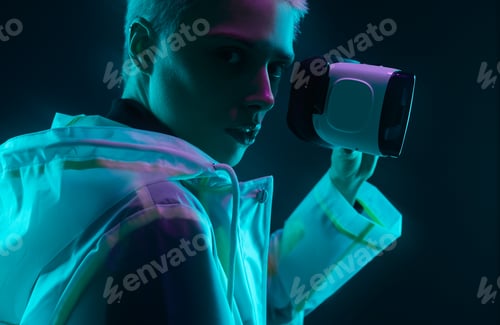 Preview: Futuristic woman with VR headset