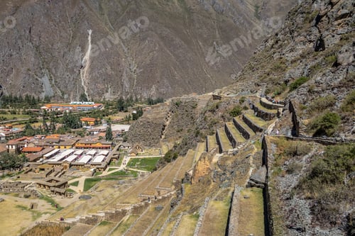 Preview: Ollantaytambo Inca ruins and Terraces - Ollantaytambo, Sacred Valley, Peru