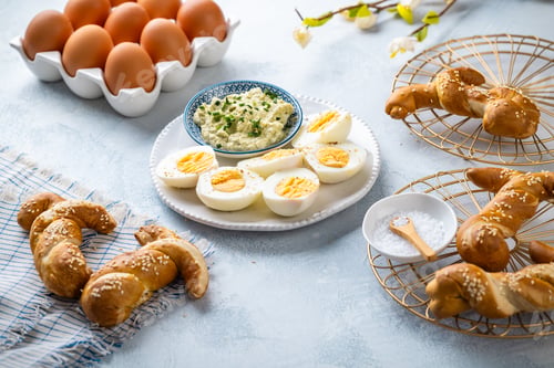 Preview: Easter brunch with bread bunny bun, egg spread and hard boiled eggs