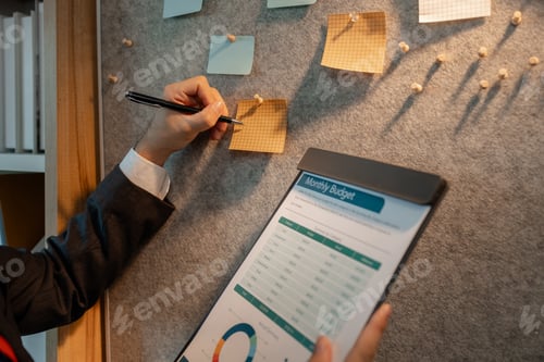 Preview: chart-based statistical data is prepared by accounting staff to present the company's income