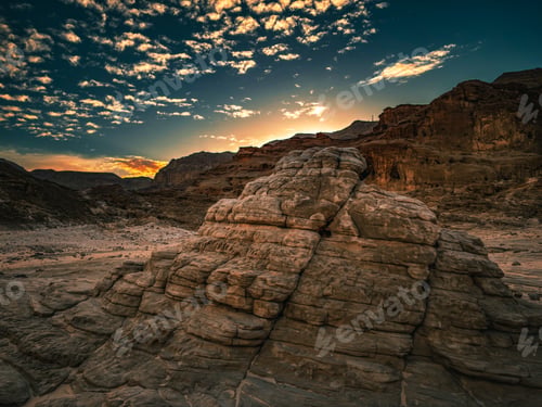 Preview: Golden sunset over the mountains