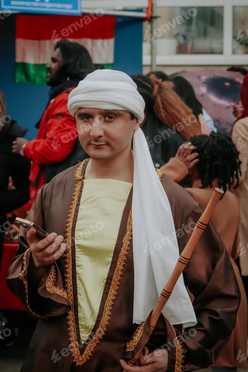 Preview: Traditional costume and culture