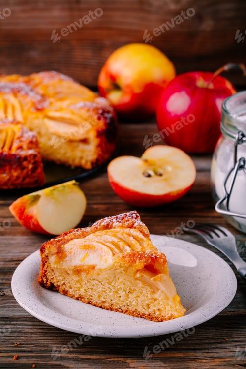 Preview: Traditional homemade apple pie