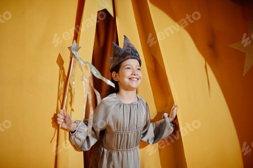 Preview: Celebrating Childhood with Magic Wand and Crown