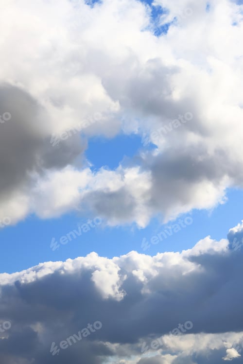 Preview: sky background with clouds