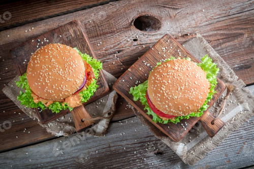 Preview: Fresh hamburger with chicken on old wooden table