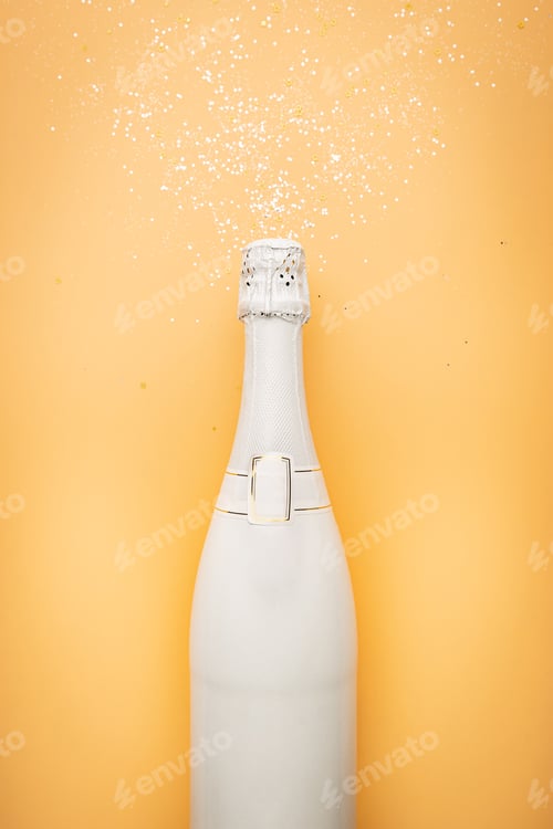 Preview: Champagne bottle, top view