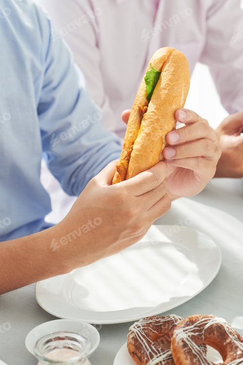 Preview: Tasty sandwich