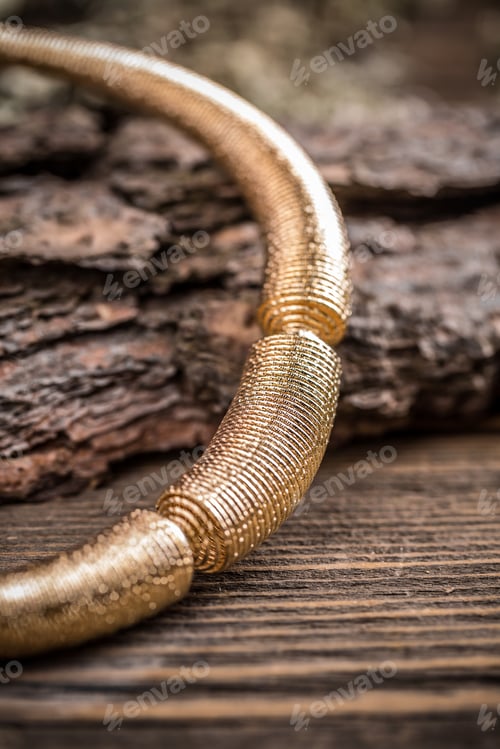 Preview: Metal feminine necklace