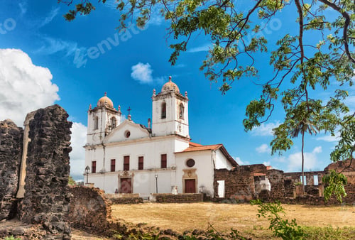 Preview: Church, ruins of historic buildings, São Pedro de Alcantara, Maranhao, Brazil